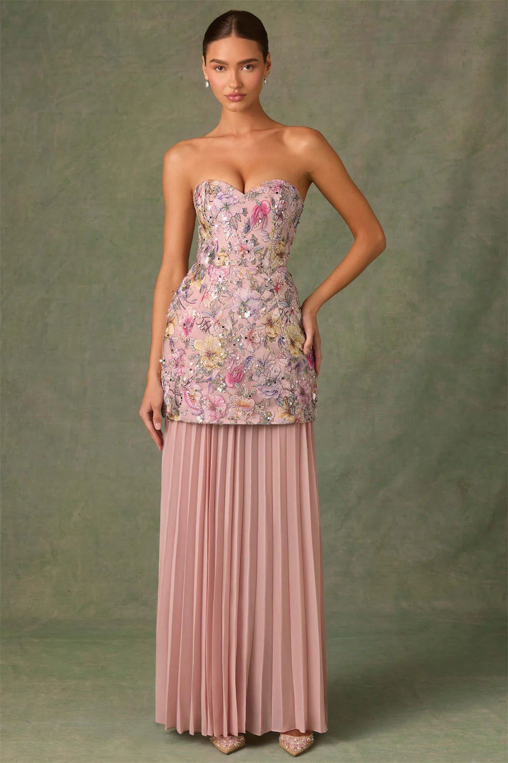 Pink Neck Embroidery Dress