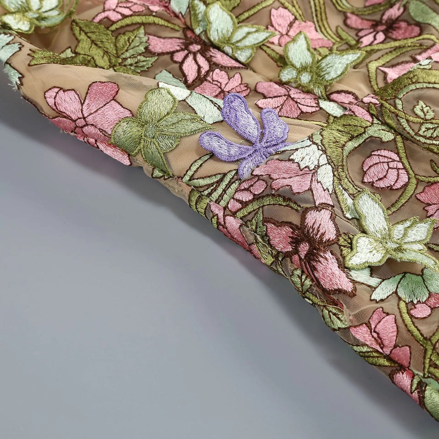 Embroidery flowery dress