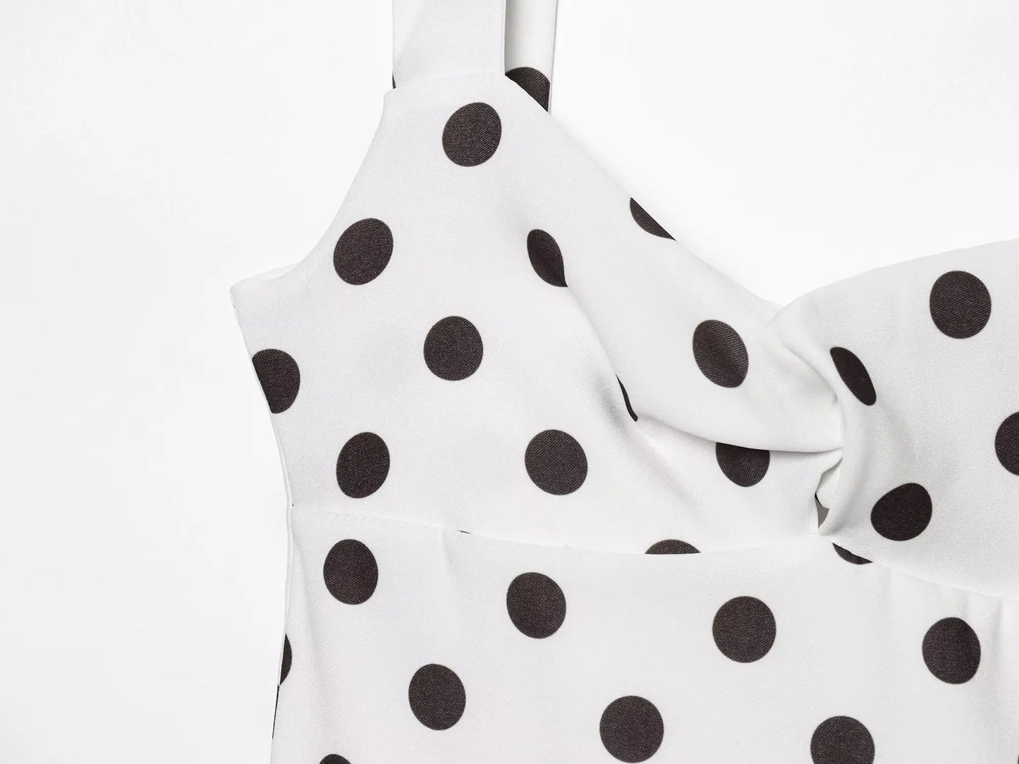 Retro chic polka dot mini dress